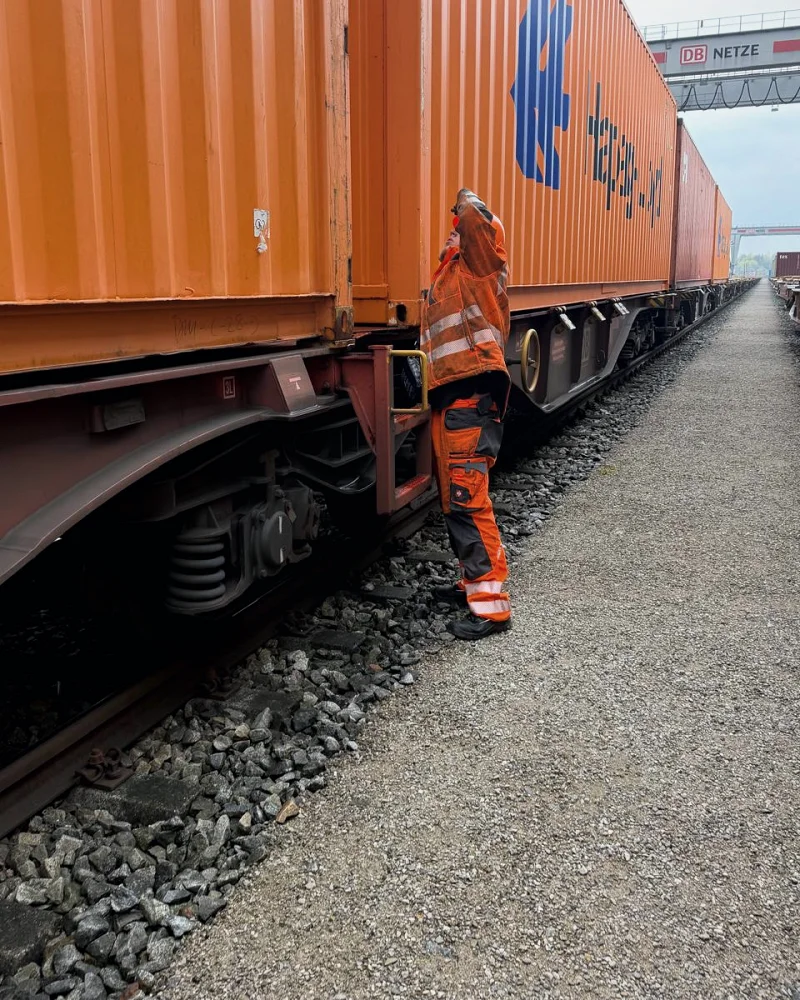 Serwis transportu intermodalnego i naczep